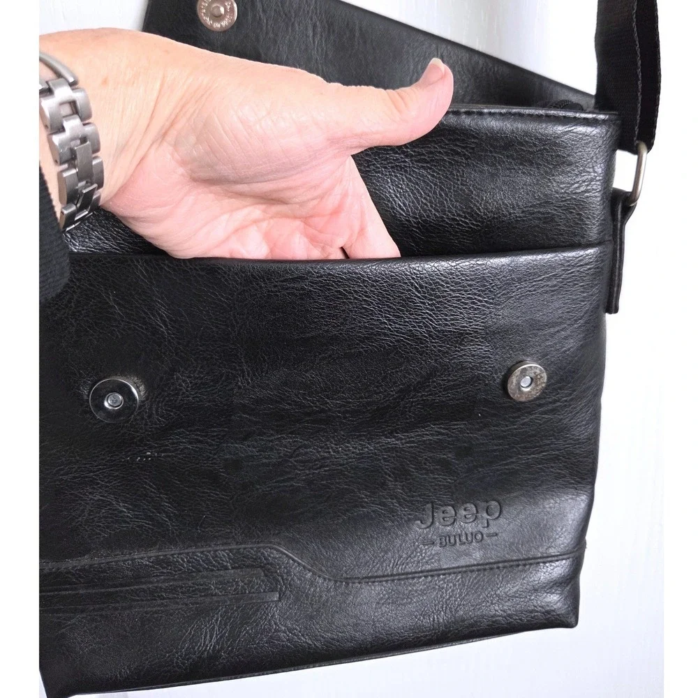 Jeep Buluo Black Vegan Leather Crossbody Messenger Bag Adjustable Strap